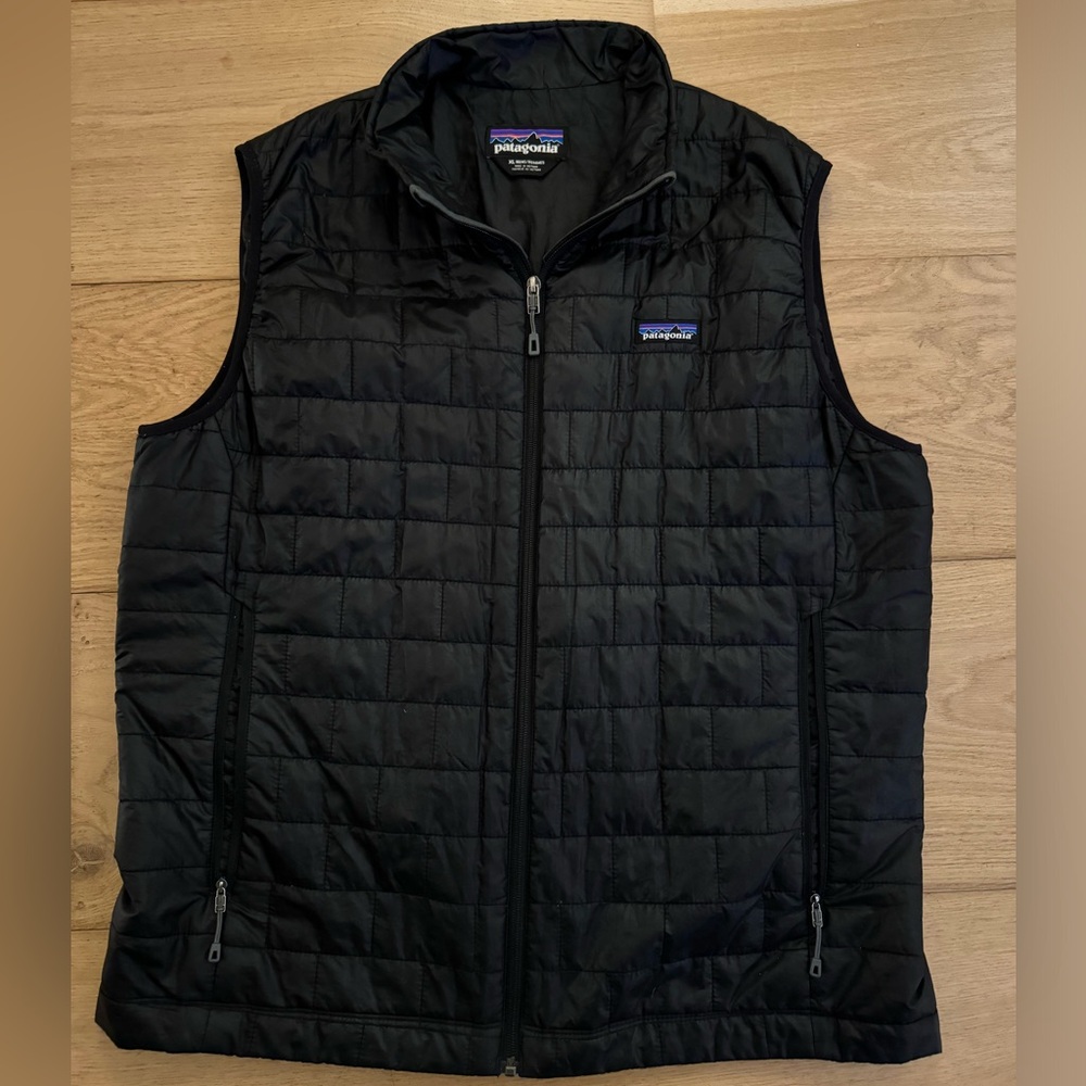 Patagonia Men’s Nano Puff Vest Black